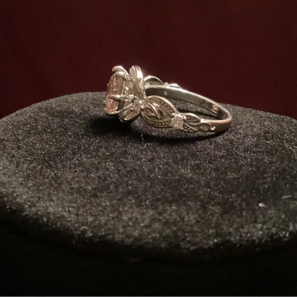 Pink Stone Silver Ring - Picture 4 of 13